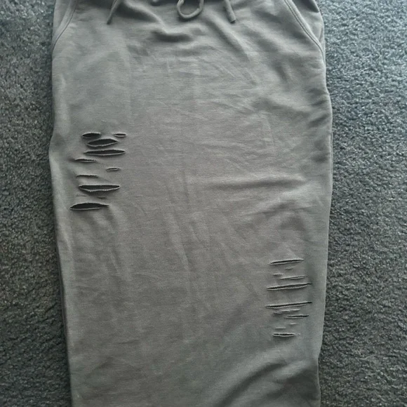 2 piece Blueish-Green Set - Picture 4 of 7